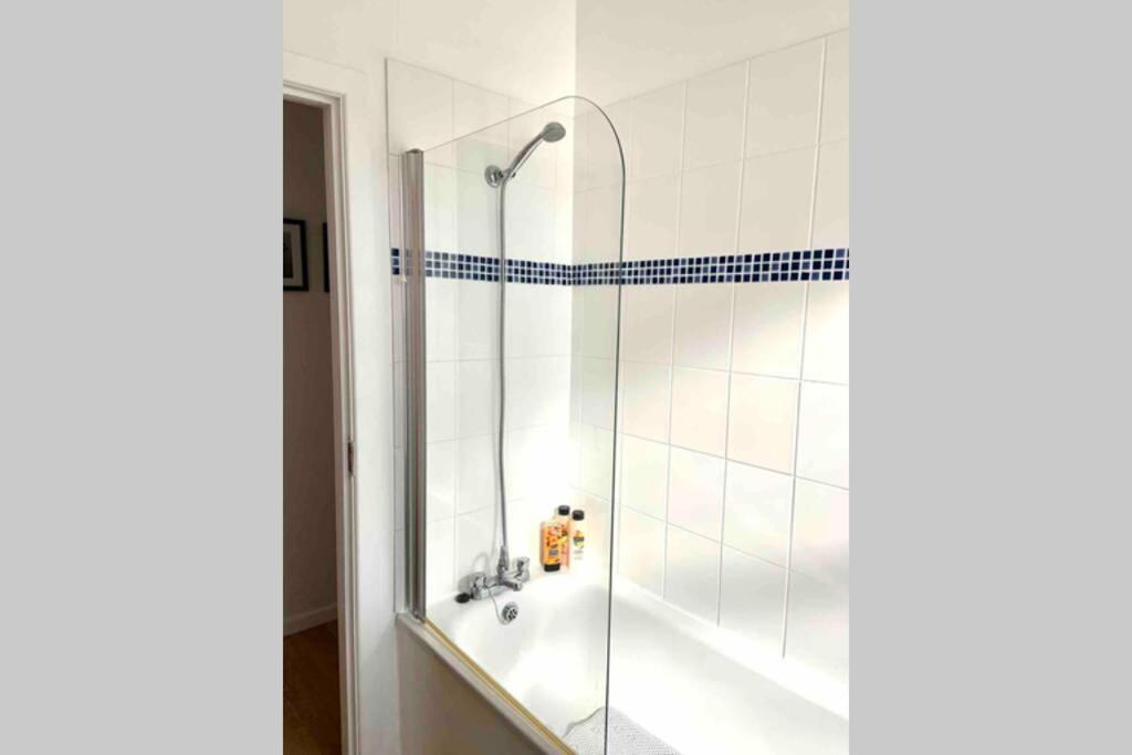 Апартаменты Flat 5 Eia House Белфаст Экстерьер фото